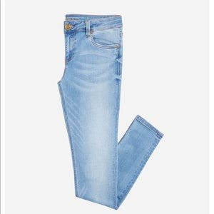 *like new* skinny jeans